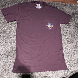 Maroon‎ short sleeve t-shirt